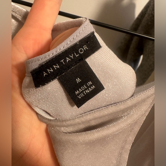 Ann Taylor tank - Picture 2 of 3